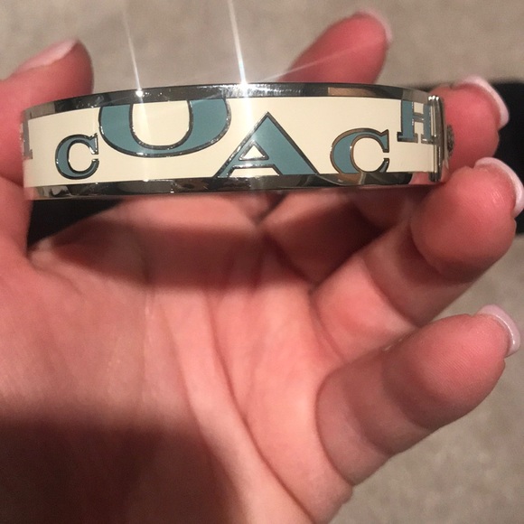 Coach bangle - Picture 3 of 3